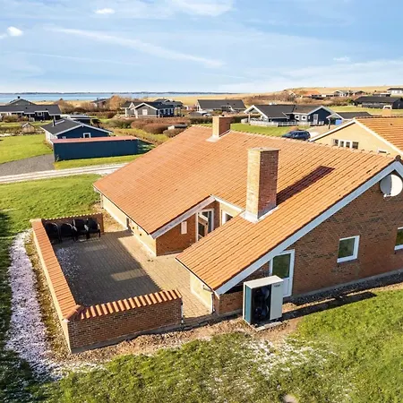 Nikolce - 300m To The Fjord By Interhome Vinderup